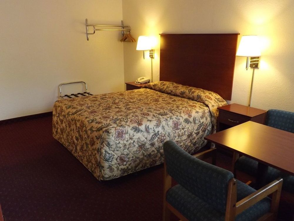 Interstate 8 Motel Лейквю Стая снимка