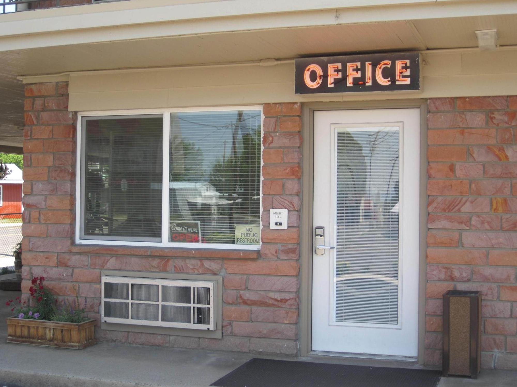 Interstate 8 Motel Лейквю Екстериор снимка