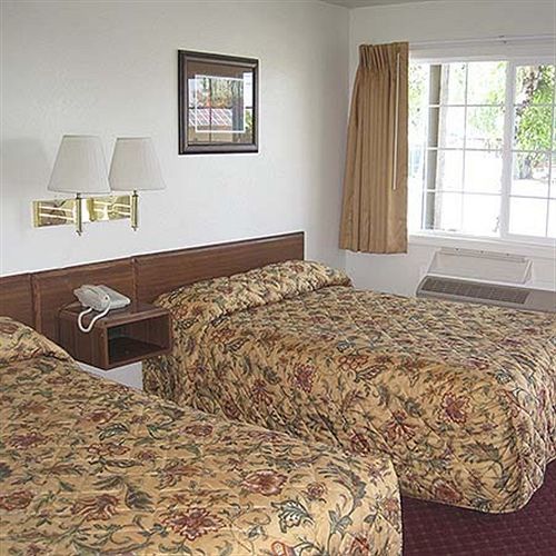 Interstate 8 Motel Лейквю Екстериор снимка