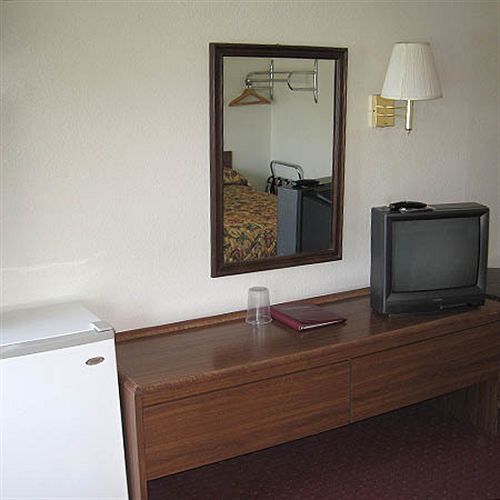 Interstate 8 Motel Лейквю Екстериор снимка